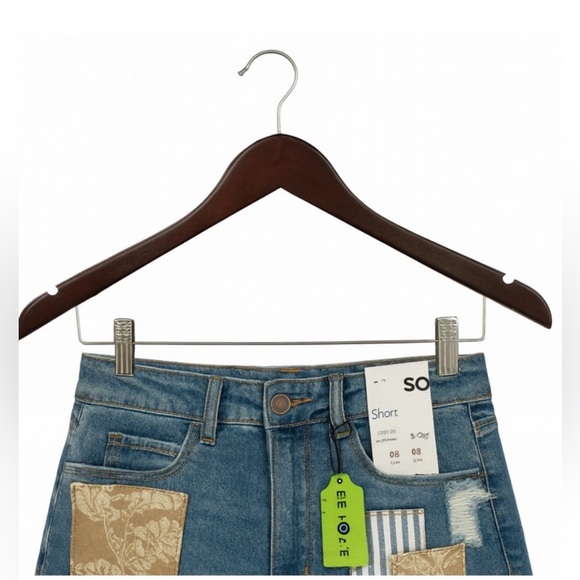 SO Juniors NEW High-Rise Patchwork Shortie Shorts Sz 11, 30” waist, 2.5” Inseam. - Picture 3 of 3